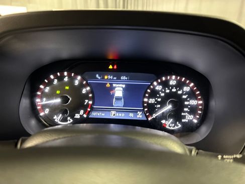 Used 2025 Nissan Frontier PRO-4X w/ Interior Protection Package AWD/4WD image 14