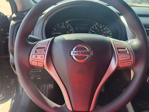 Used 2015 Nissan Altima 2.5 S w/ Power Driver Seat Package FWD image 21