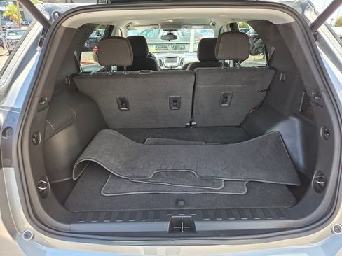 Certified 2023 Chevrolet Equinox LT FWD image 13