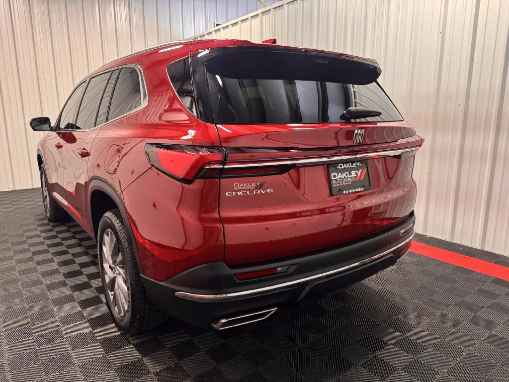 Used 2026 Buick Enclave Preferred w/ Power Package FWD image 12