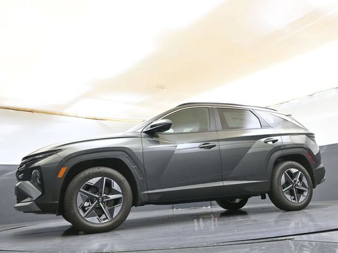 Certified 2025 Hyundai Tucson SEL AWD/4WD image 34