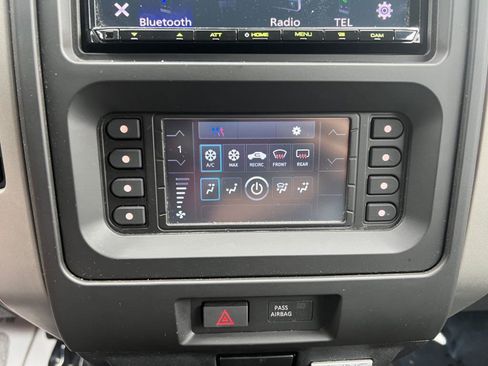 Used 2014 Ford F150 XLT w/ Equipment Group 302A Luxury image 33