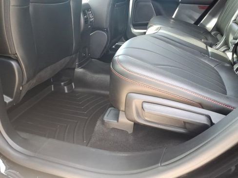 Used 2025 Ford Escape ST-Line Elite w/ Premium Technology Package image 33