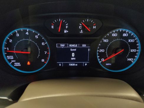 Used 2021 Chevrolet Malibu LT FWD image 23