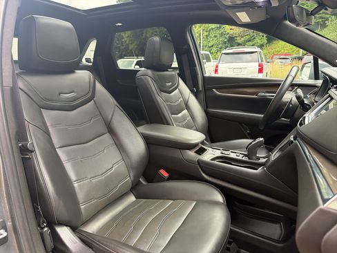 Used 2020 Cadillac XT5 Sportv w/ Platinum Package AWD/4WD image 20
