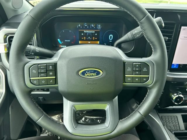 New 2026 Ford F350 Lariat w/ Black Appearance Package AWD/4WD image 31