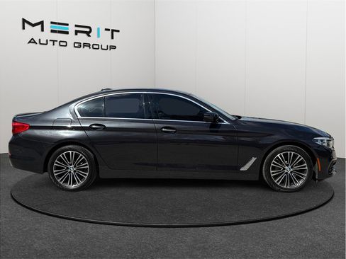 Used 2018 BMW 540i RWD image 10