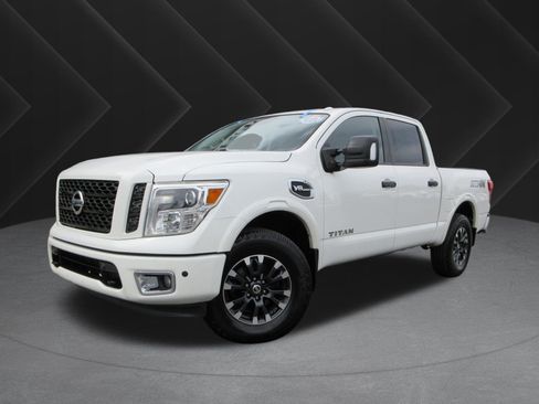 Used 2017 Nissan Titan PRO-4X AWD/4WD image 1