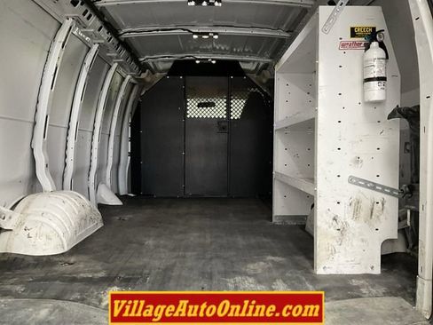 Used 2020 Chevrolet Express 2500 w/ Communications Package RWD image 21
