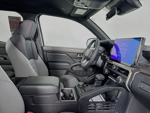 New 2026 Toyota Tacoma TRD Sport image 32