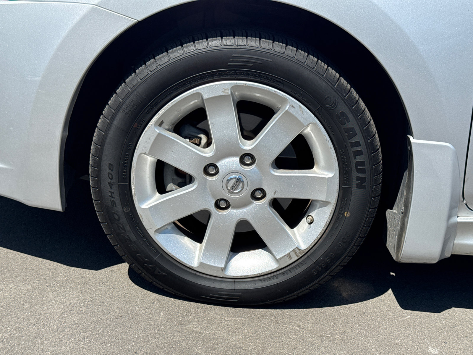 Used 2012 Nissan Sentra 2.0 SR w/ Convenience Pkg FWD image 4