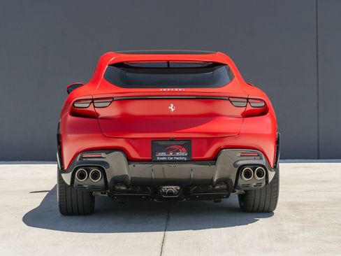 Used 2024 Ferrari Purosangue AWD/4WD image 8