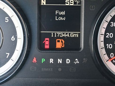 Used 2017 RAM 1500 Express w/ Express Value Package AWD/4WD image 43