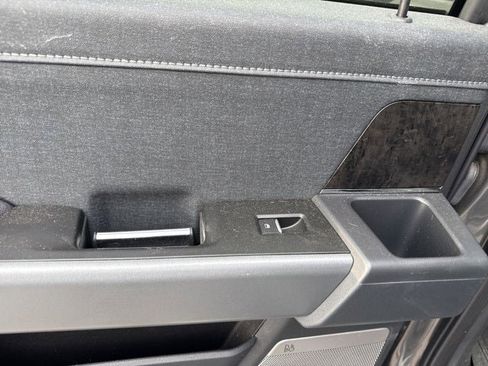 Used 2024 Ford F350 Lariat w/ Black Appearance Package image 15