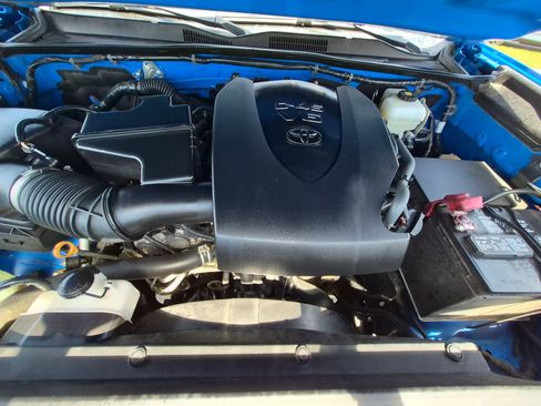 Used 2019 Toyota Tacoma TRD Pro w/ Desert Air Intake Package AWD/4WD image 33