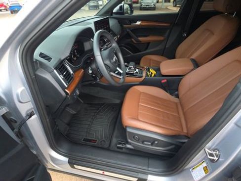 Used 2023 Audi Q5 2.0T Premium Plus w/ Premium Plus Package image 13