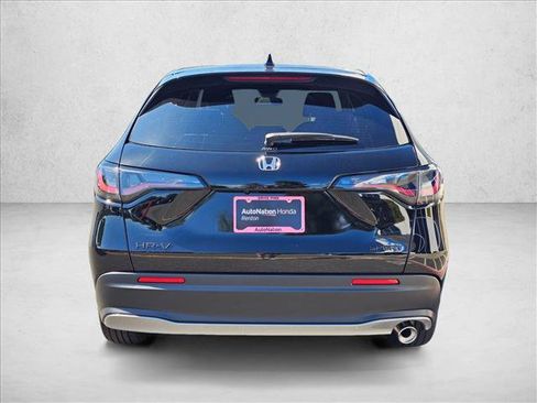 New 2027 Honda HR-V Sport image 6