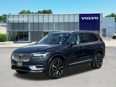 Certified 2023 Volvo XC90 B5 Plus w/ Protection Package Premier AWD/4WD image 1
