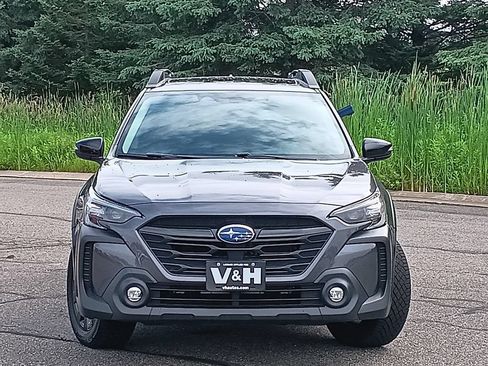 Used 2025 Subaru Outback Onyx Edition AWD/4WD image 31