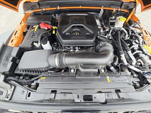 Used 2025 Jeep Wrangler Unlimited Sport S 4xe AWD/4WD image 18