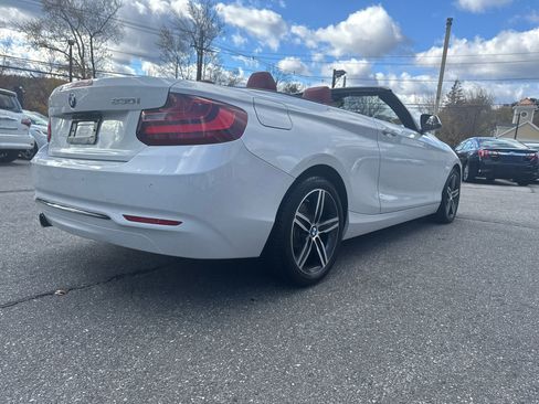 Used 2017 BMW 230i Convertible image 7