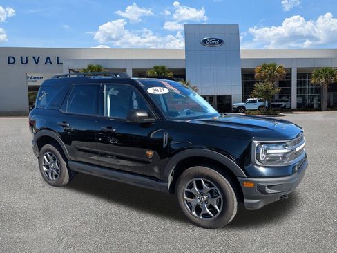 Used 2021 Ford Bronco Sport Badlands image 2