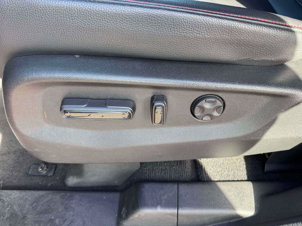 Used 2025 Honda Odyssey Sport-L image 16