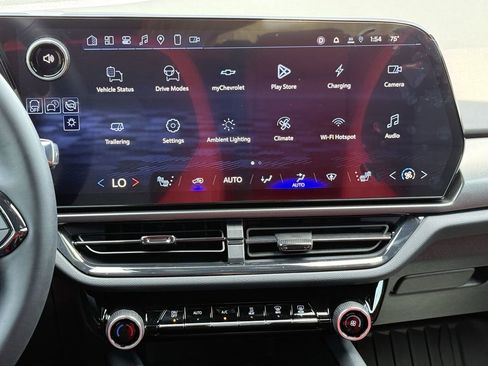 New 2026 Chevrolet Equinox EV RS FWD image 14