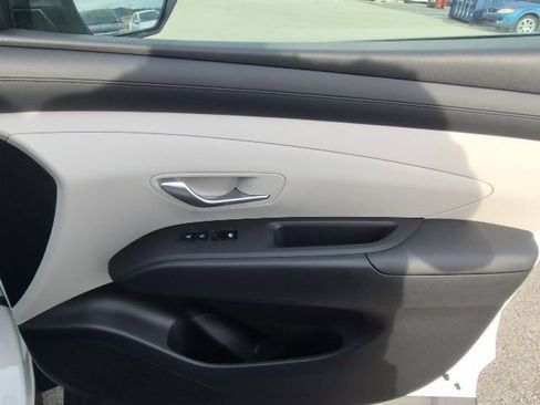 New 2026 Hyundai Tucson SE image 18