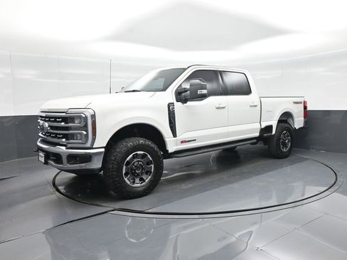 Used 2024 Ford F250 Lariat w/ Lariat Ultimate Package image 11