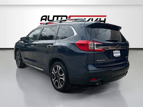 Used 2024 Subaru Ascent Touring image 5