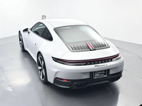 Certified 2026 Porsche 911 Carrera S RWD image 36