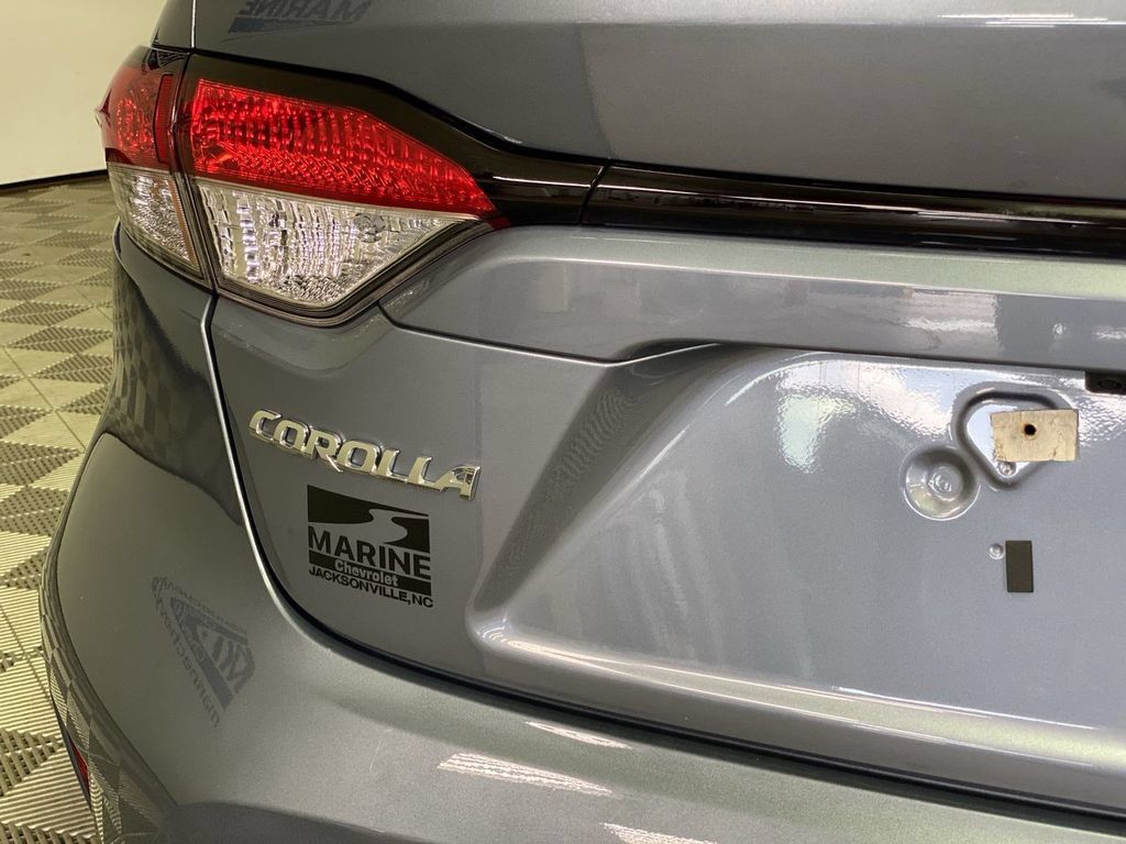 Used 2024 Toyota Corolla LE FWD image 35