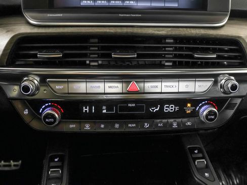 Used 2022 Kia Telluride SX w/ SX Prestige Package image 34