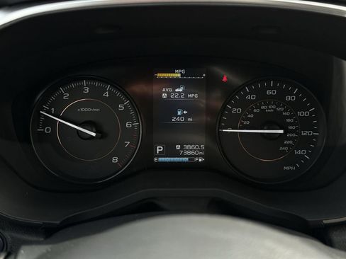 Used 2018 Subaru Crosstrek 2.0i Premium w/ Eyesight System image 17