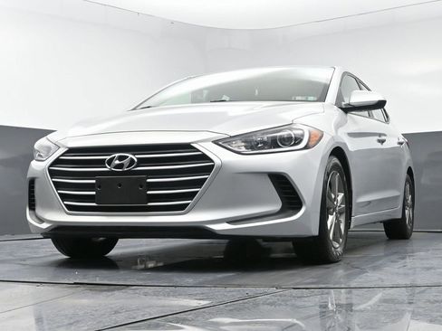 Used 2018 Hyundai Elantra SEL image 45