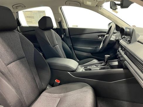 New 2025 Honda Accord LX image 19