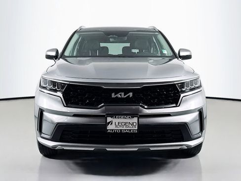 Used 2022 Kia Sorento S image 2