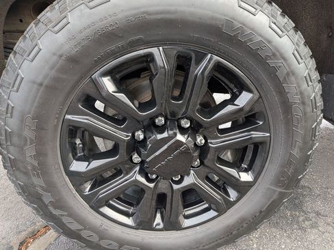 Used 2021 GMC Sierra 2500 Denali w/ Denali Ultimate Package AWD/4WD image 26