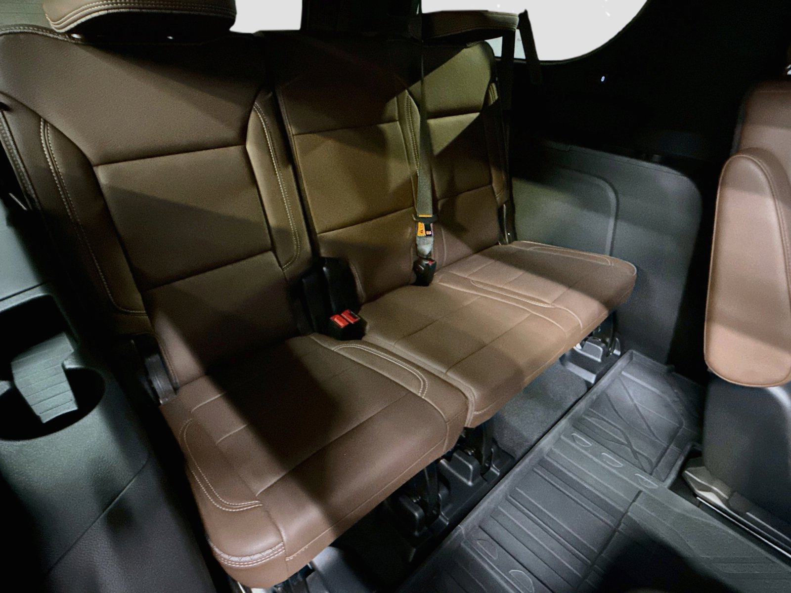 Used 2024 Chevrolet Suburban High Country w/ Advanced Technology Package AWD/4WD image 33
