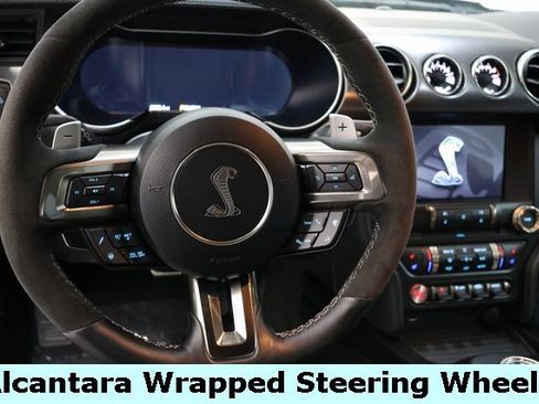 Used 2022 Ford Mustang Shelby GT500 w/ Technology Package image 41