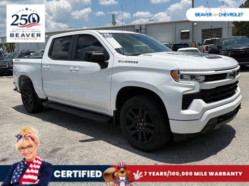 Used 2024 Chevrolet Silverado 1500 RST AWD/4WD image 9