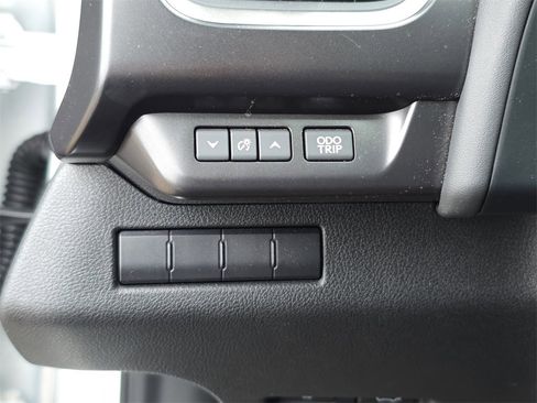 Used 2022 Lexus UX 250h w/ Premium Package image 25