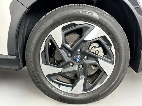 Used 2024 Subaru Crosstrek 2.5i Limited AWD/4WD image 11