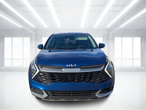 Used 2023 Kia Sportage EX image 8