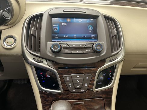 Used 2014 Buick LaCrosse Leather image 16