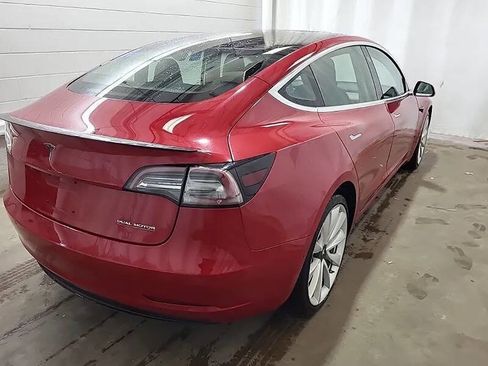 Used 2018 Tesla Model 3 Performance image 4