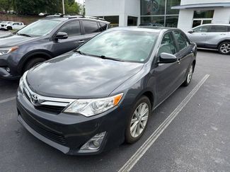 Used 2012 Toyota Camry XLE w/ Leather Pkg FWD video 1