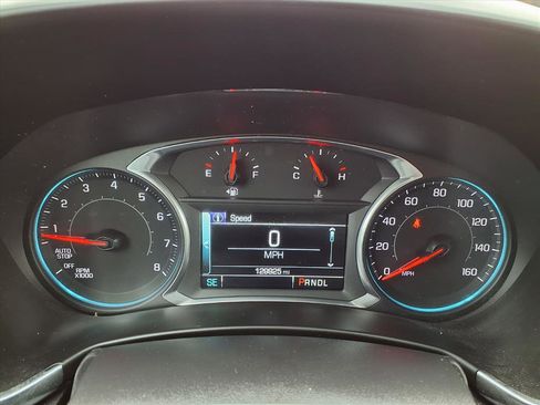 Used 2018 Chevrolet Equinox Premier image 19