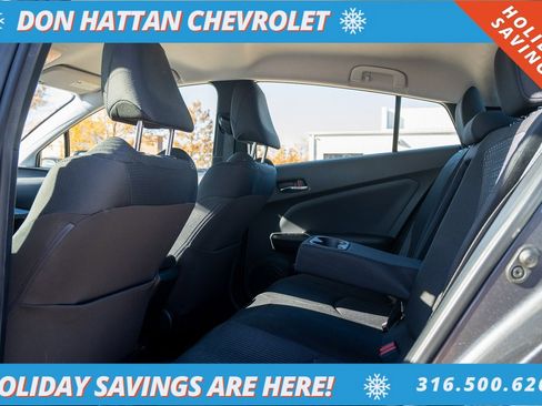 Used 2016 Toyota Prius Two image 17